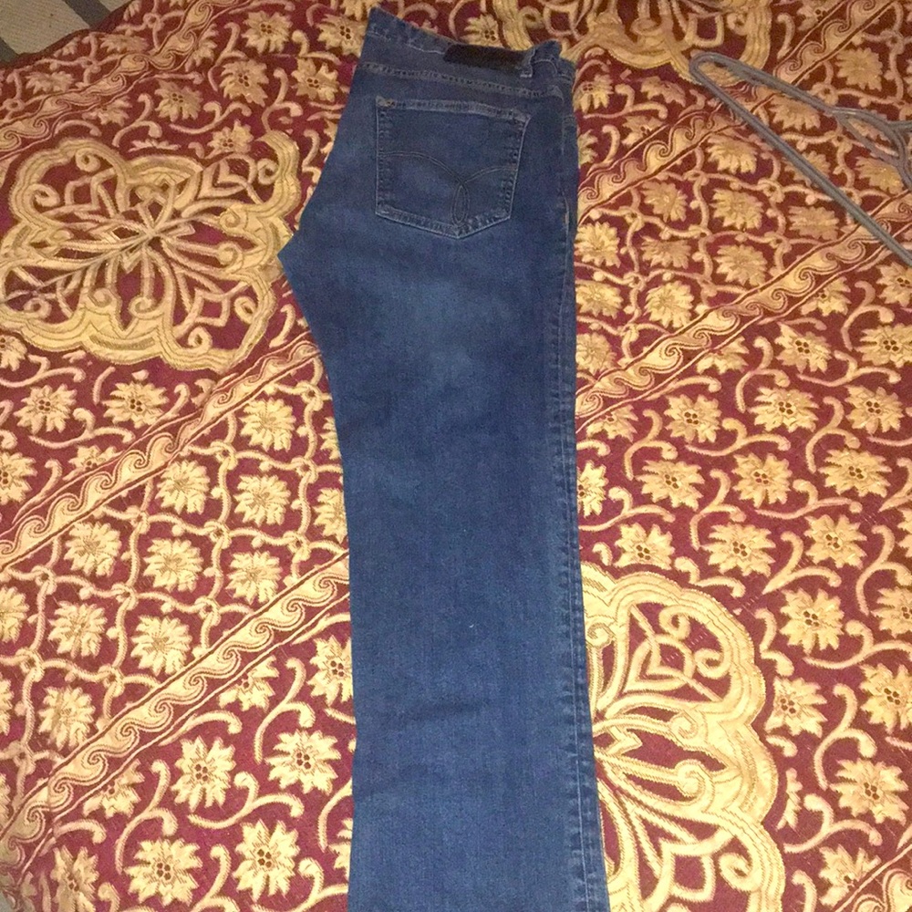Calvin Kline medium wash jeans, Waist small 38